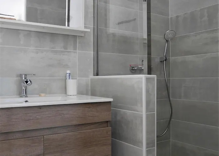 Πανσιόν L'ermitage